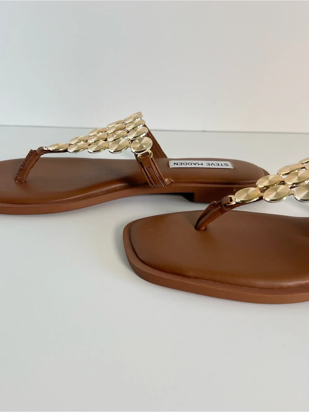 Steve Madden Bellamy Sandals Gold-Embellished Brown Size 6.5